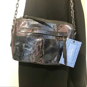 Simply Vera Vera Wang crossbody bag snake pattern